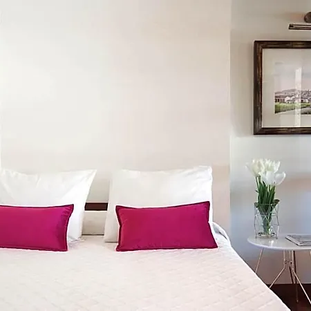 Hotel Garelos