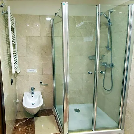 Hotel Garelos